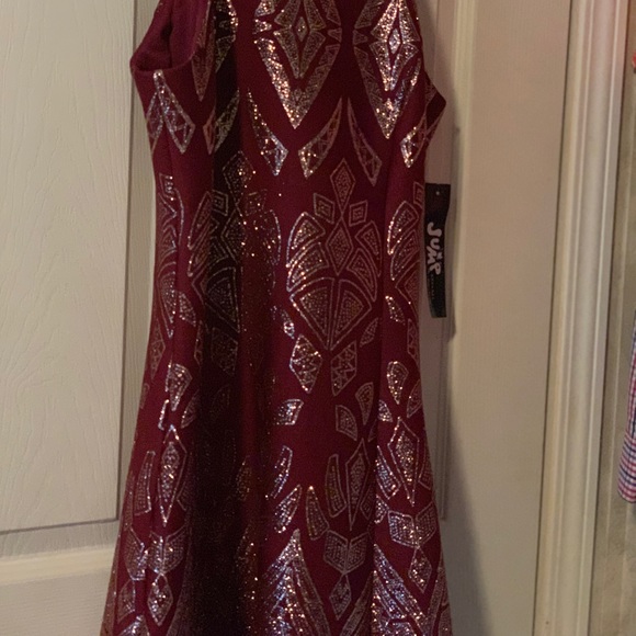 Wine dress with diamond/glitter embellishments - Picture 4 of 8